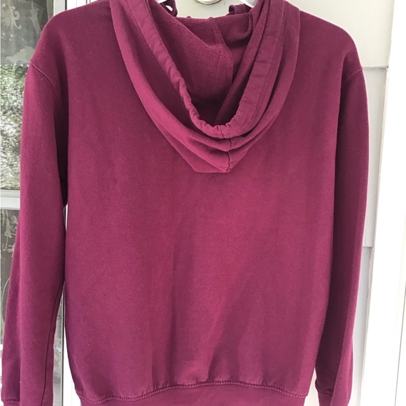Wound Up Juniors Long Sleeve Graphic hoodie Sweatshirt Burgundy Womens Sz XS GUC - Picture 12 of 12